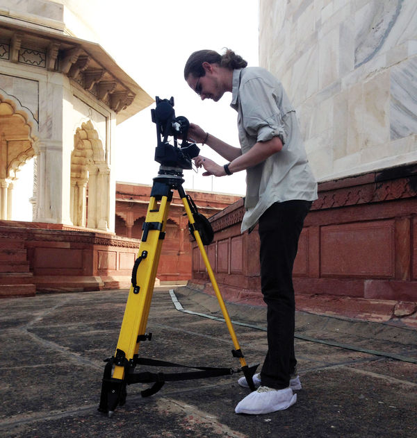 James Sweet operating GigaPan robotic tripod on the roof of Taj Mahal