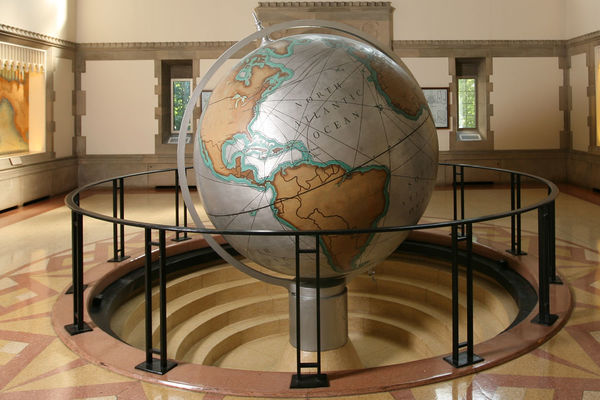 Hurley Globe 1