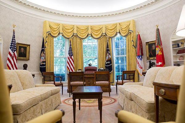Oval Office Feature
