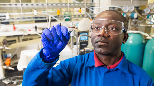 Doctoral student in chemical and biomolecular engineering examines gas-separating membrane